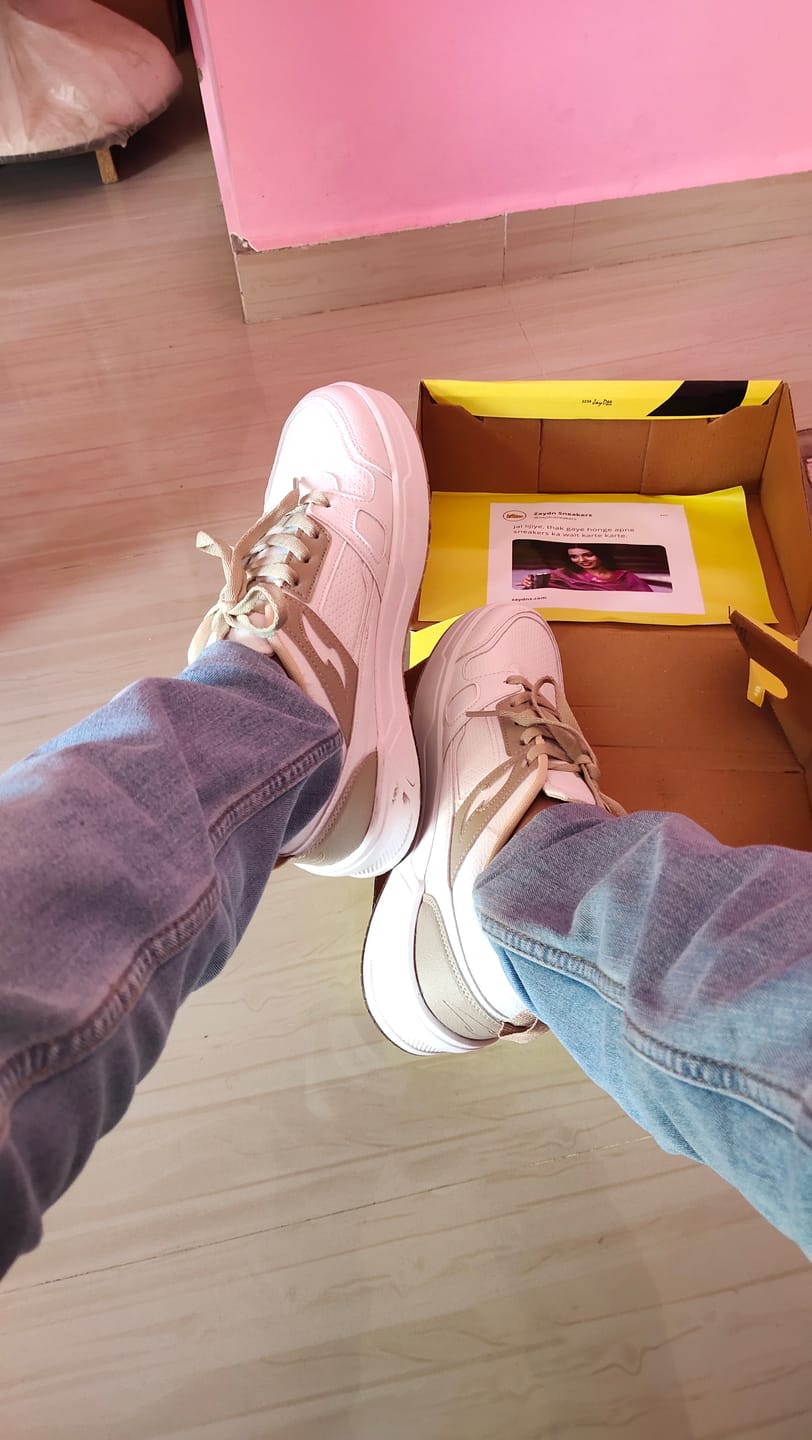 Customer photo review of SPADE Salty Beige