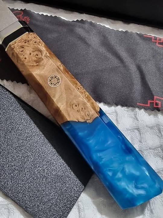 Customer photo review of Miyamoto Damascus Kiritsuke Chef Knife (Blue)
