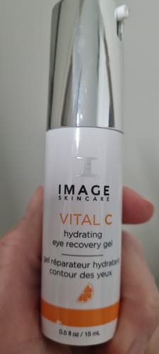 Customer photo review of Hydrating Eye Recovery Gel