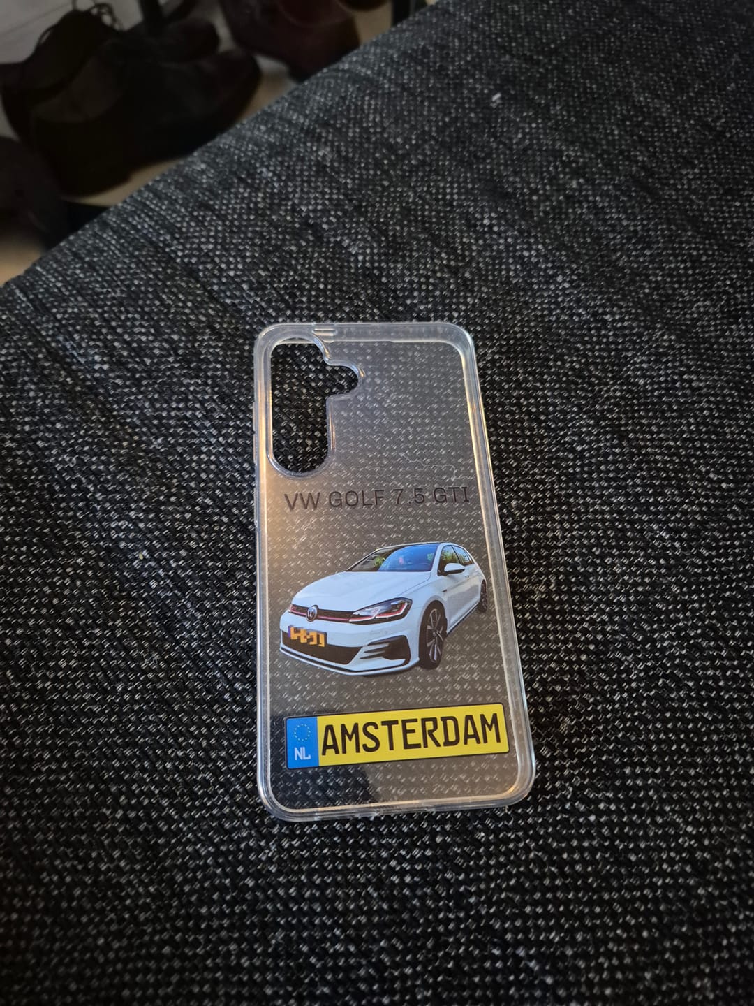 Customer photo review of Auto KFZ Kennzeichen mit Fahrzeugbild Geschenk für Autoliebhaber - Personalisierte Handyhülle