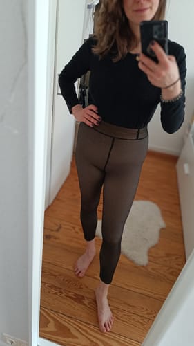 Customer photo review of InvisiTights™ | gefütterte Leggings (WELTNEUHEIT)