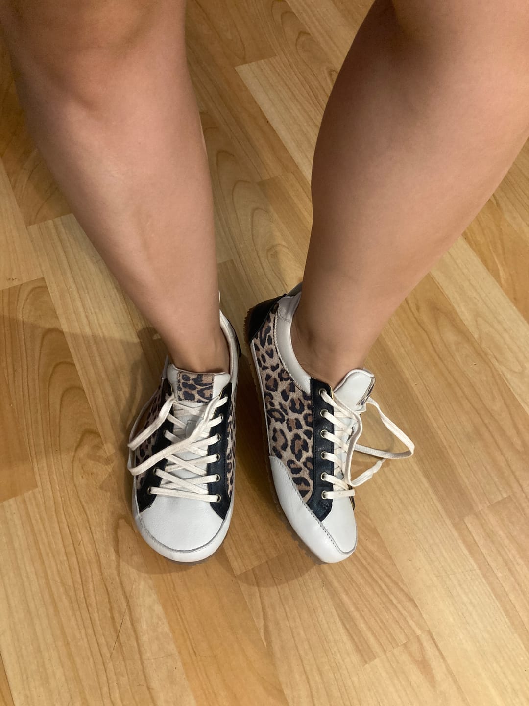 Customer photo review of Zapatilla A1. Negra