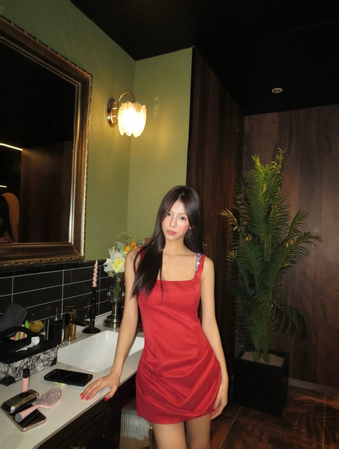 Customer photo review of Rase le sol Strapless Sexy Bodycon Dress