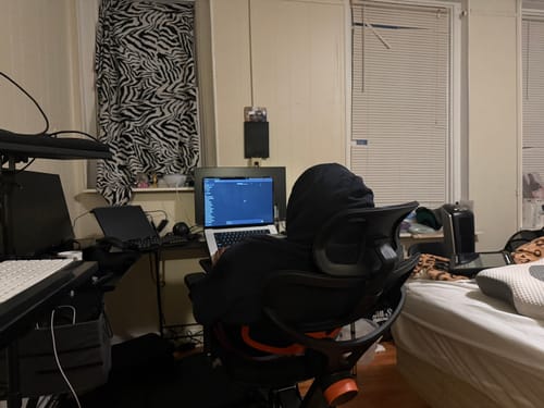 Customer photo review of Newtral NT002 Ergonomic Home Office Chair with Auto-following Lumbar Support