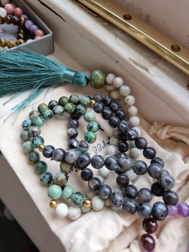 Customer photo review of 108 Natural African Turquoise Labradorite & Green Jade Mala Necklace / Bracelet