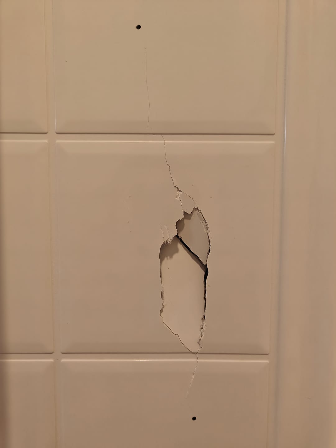 Customer photo review of Ultimate Chip Repair - Fiberglass, Acrylic, Porcelain Repair Kit