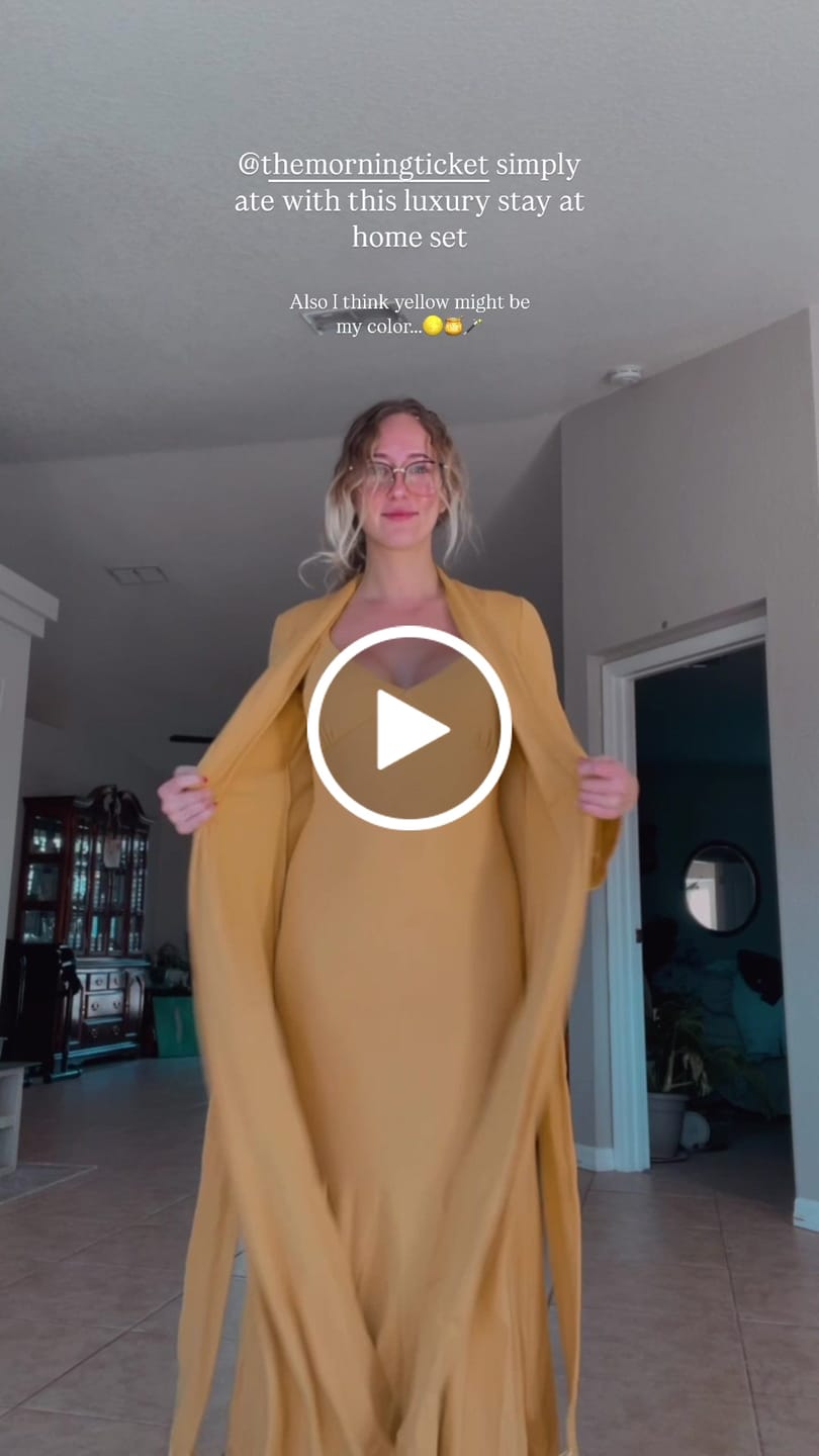 Customer video review of The Princess Robe