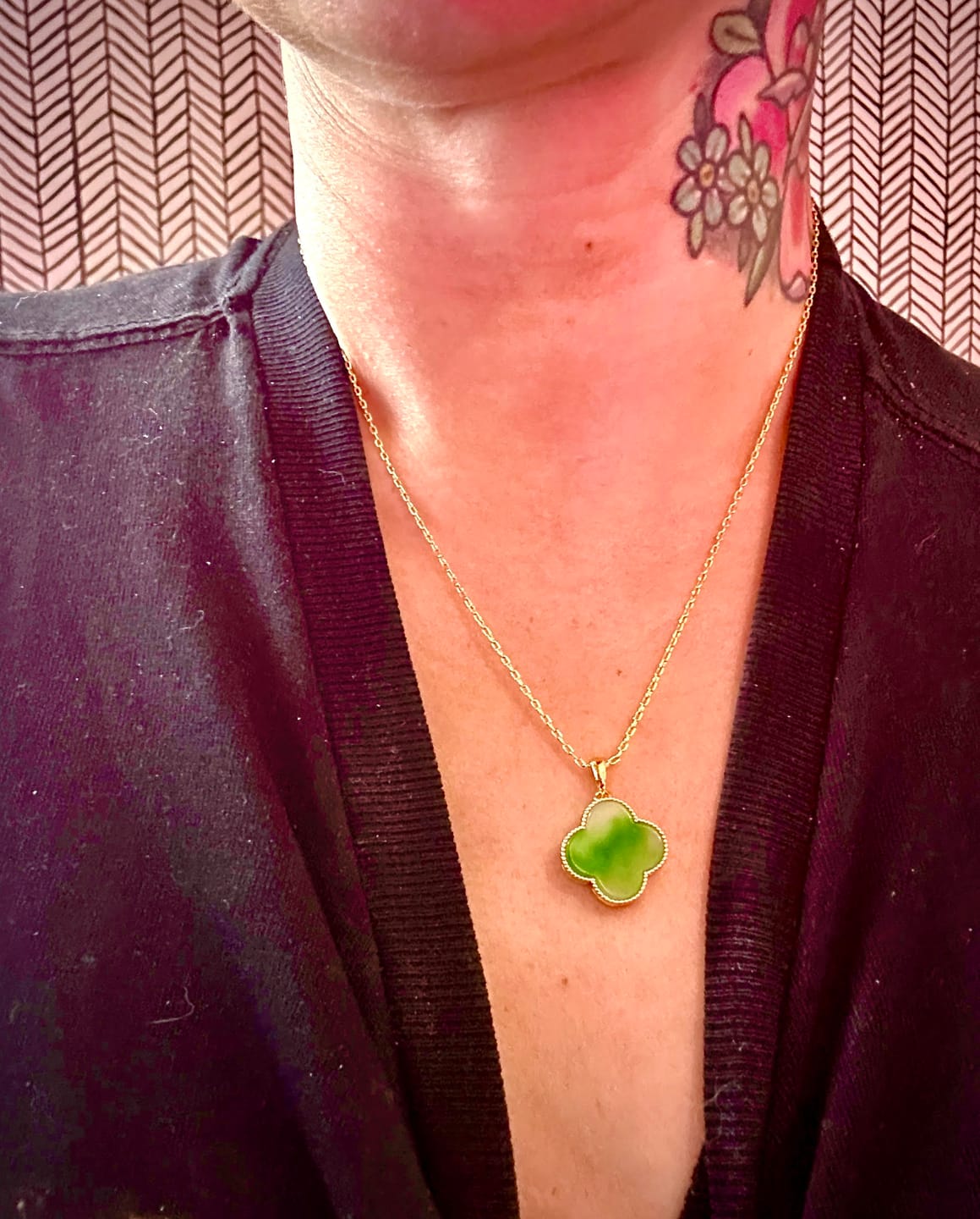 Customer photo review of Buddha Stones Four Leaf Clover Jade Pattern Luck Necklace Pendant
