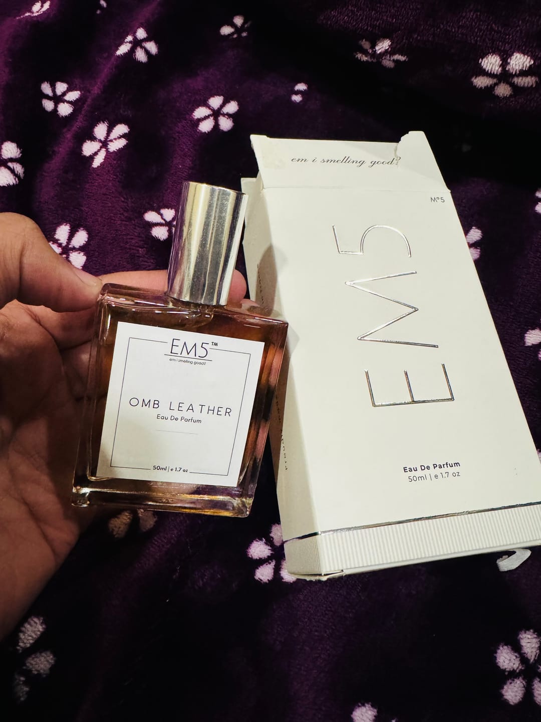 Customer photo review of EM5™ Omb Leather Unisex Perfume EDP Spray for Men & Women | Leather Animalic Earthy Fragrance Accords | Luxury Gift for Him / Her | Variants Available: 50 ml Spray / 15 ml Spray