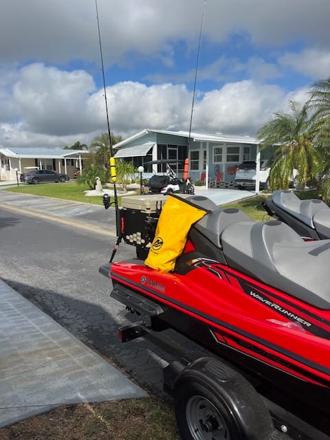 Customer photo review of JET TECH ADVENTURE FISH BOX