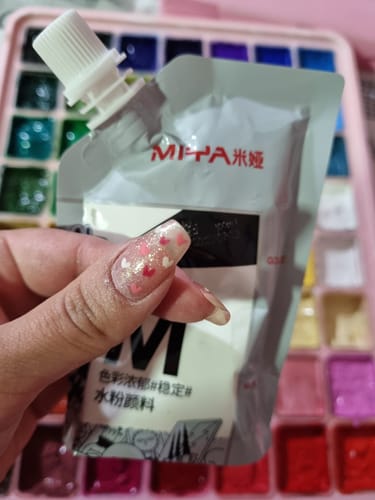 Customer photo review of Miya - Gouache Blanco Titanio 100 ml