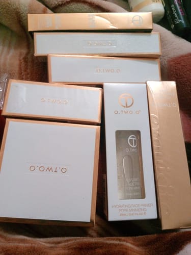 Customer photo review of O.TWO.O BEAUTY SKIN NUDE EFFECT BB CREAM