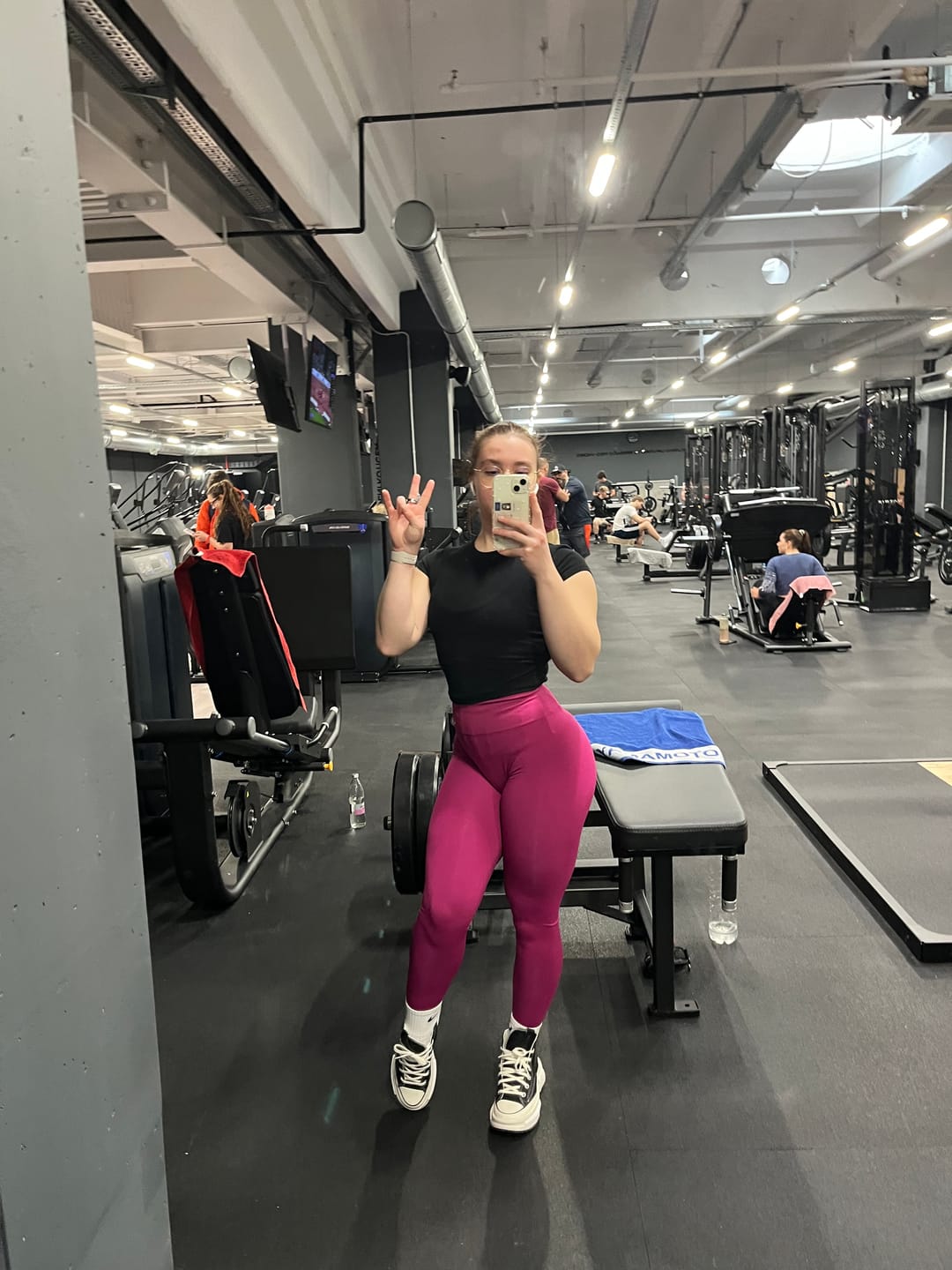 Customer photo review of W220 - Core Seamless Leggings