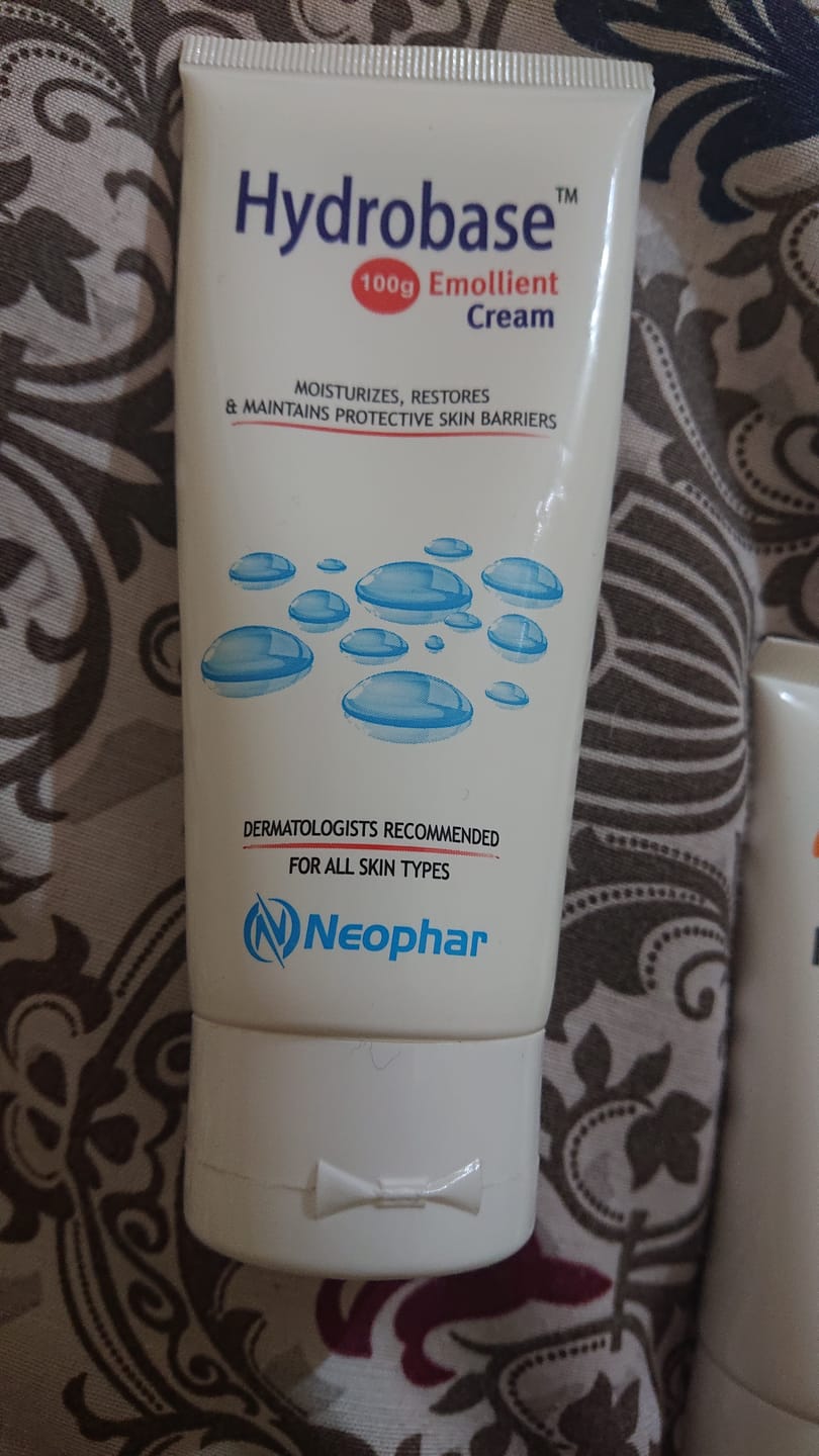 Customer photo review of Hydrobase Emollient Cream