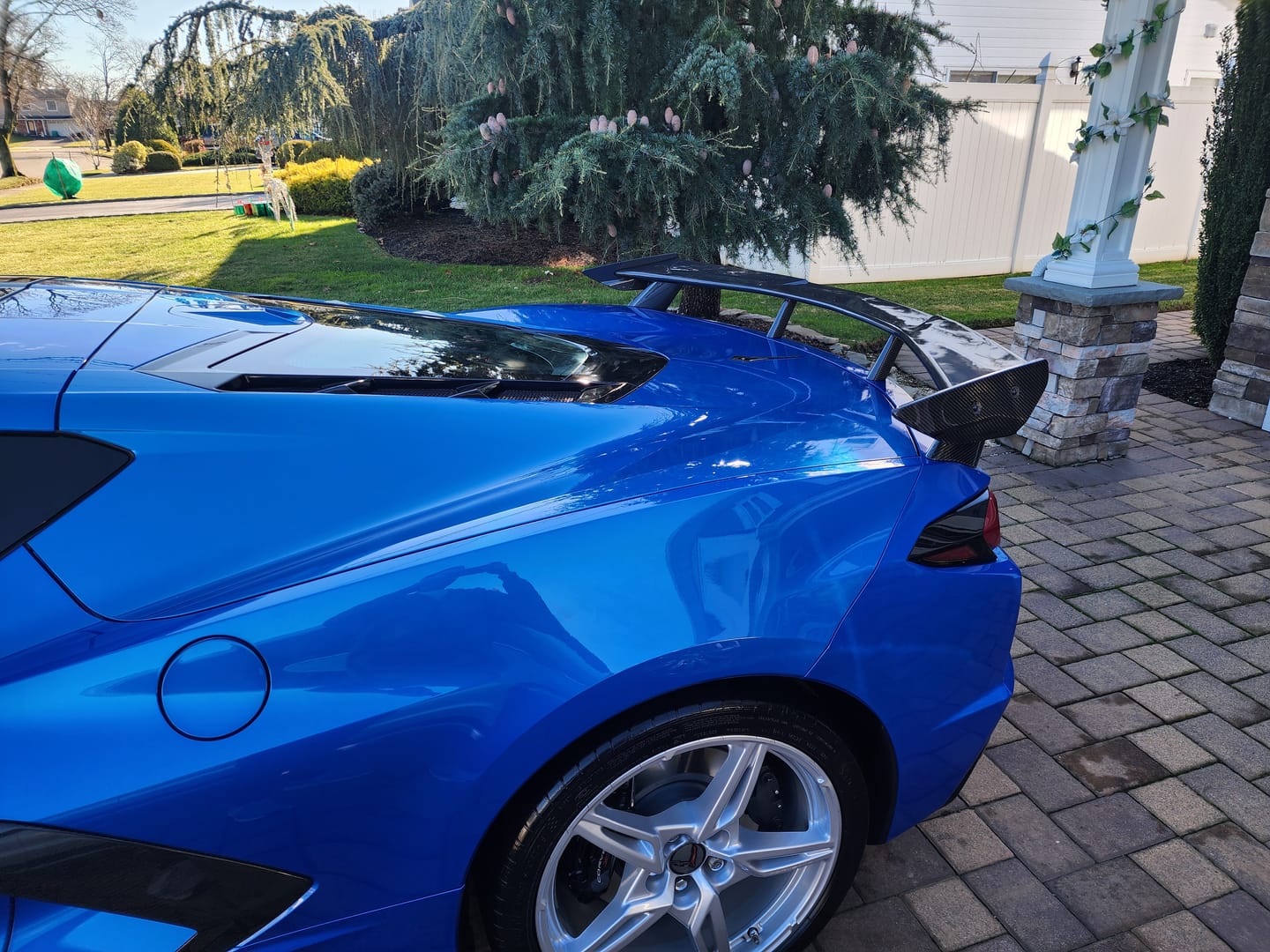 Customer photo review of Chevrolet Corvette C8 5VM Rear Spoiler