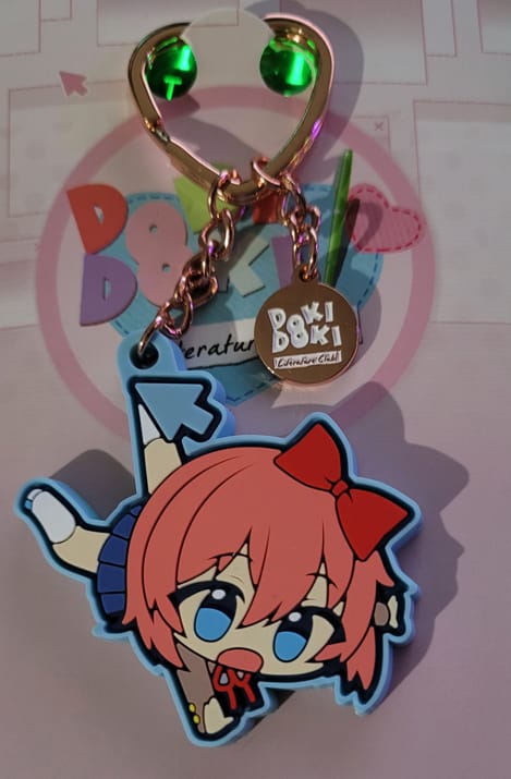 Customer photo review of Doki Doki Literature Club - Sayori Mouse Pointer Rubber Keychain