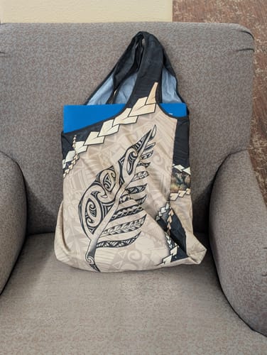 Customer photo review of Paua Shell, Maori Silver Fern Grocery Bag 3 - Pack