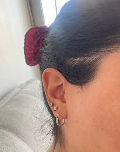 Customer photo review of PIERCING INNA RED BAÑO DE ORO