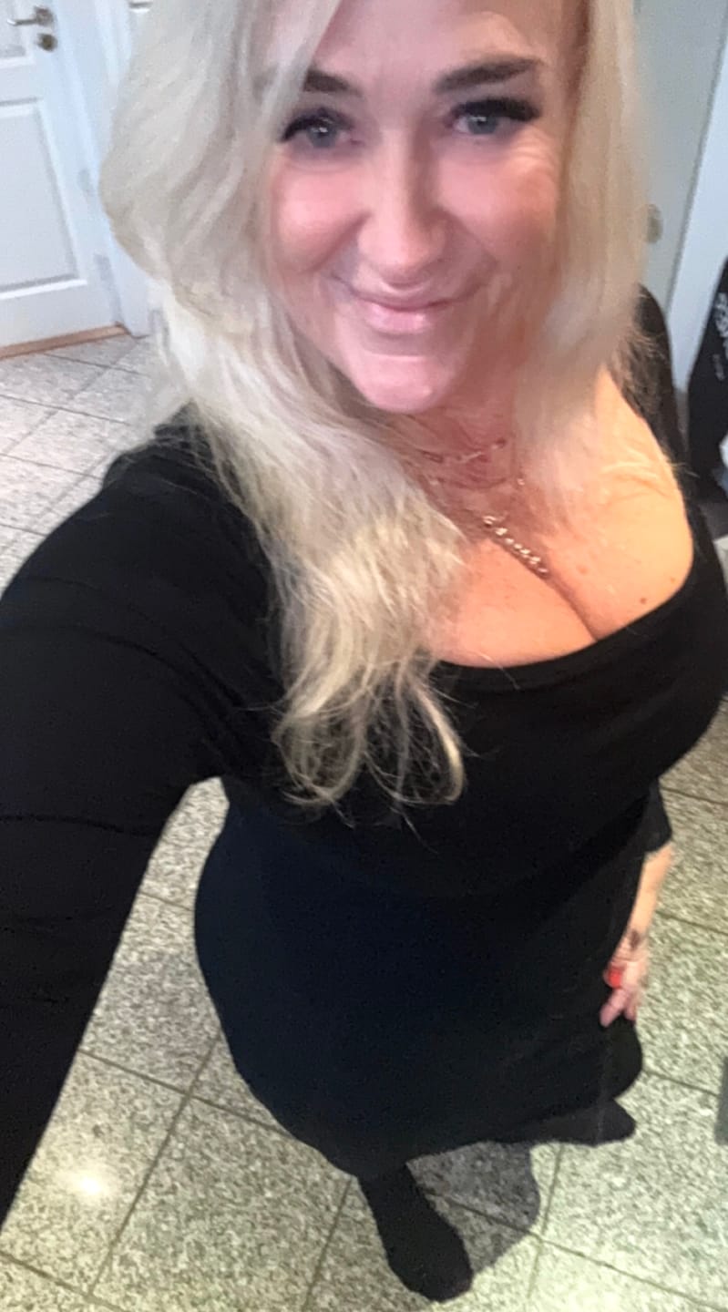 Customer photo review of Long Sleeve Midi Shapewear Dress
