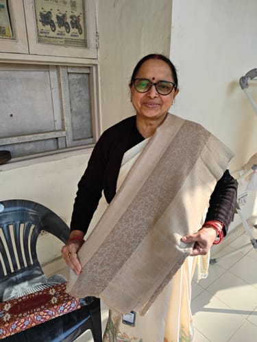 Customer photo review of Pashtush Womens Striped Paisley, Self Shawl, In Extra Soft Fine Wool, Large Size