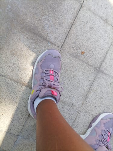 Customer photo review of Tenis Saory Women