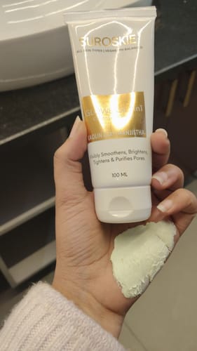 Customer photo review of GlowEase 2 in 1 Cleanser & Mask