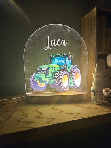Customer photo review of Traktor Nachtlicht mit eigenem Namen