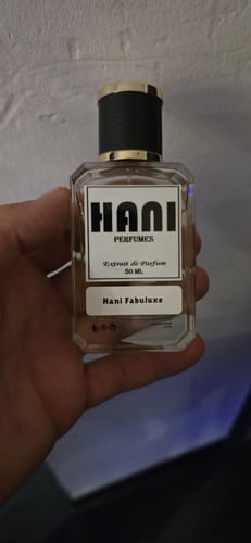 Customer photo review of Hani Fabuluxe