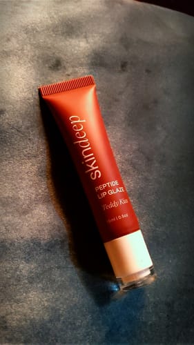 Customer photo review of Peptide Lip Glaze