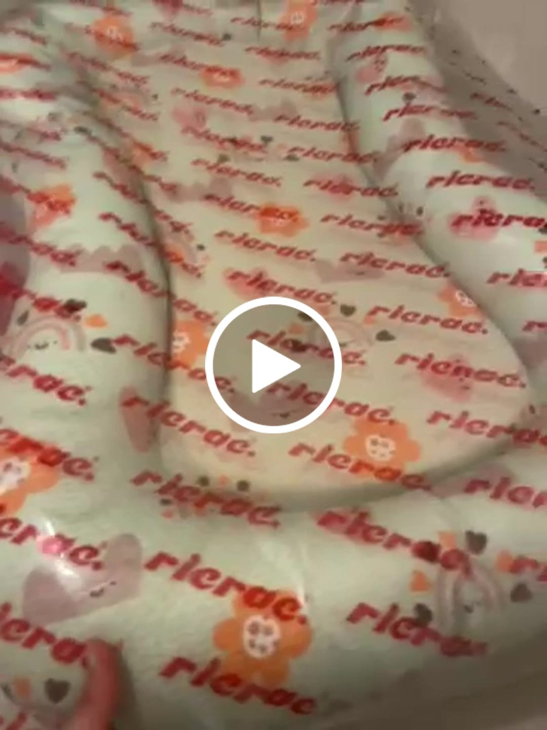 Customer video review of Rondafyl- Infant Laid-Back Mat