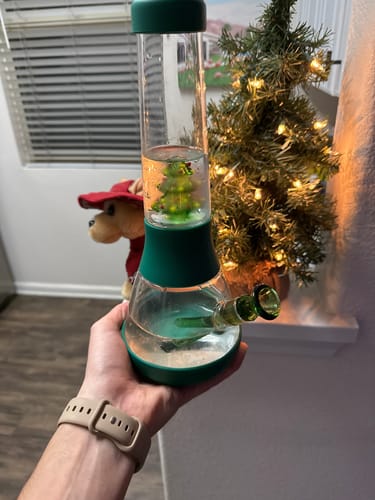 Customer photo review of The Bong - Christmas Tree 🎄