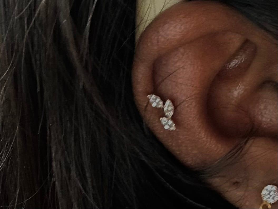 Customer photo review of Leaves Piercing | Titan