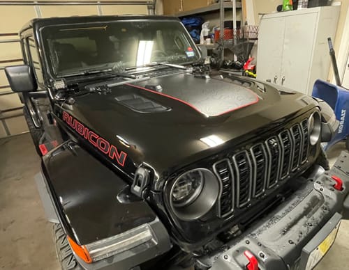 Customer photo review of Hood Graphic for RUBICON | Black Topo - fits Wrangler JL & Gladiator JT