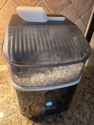Customer photo review of 34lbs/24H Nugget Ice Makers Countertop