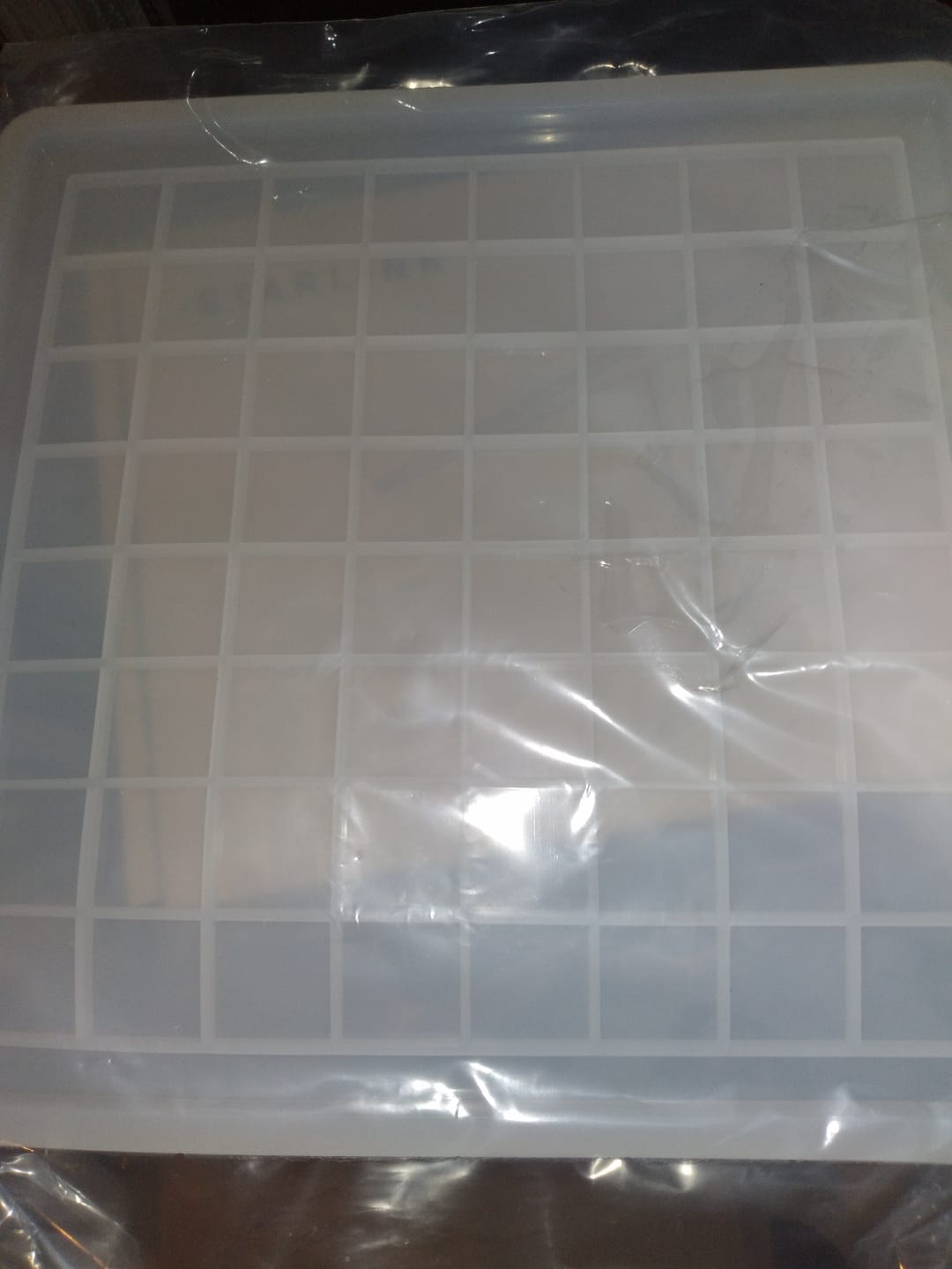 Customer photo review of 14.5x14.5x0.5" Medium Chess Board Silicone Mold With 1.5" Squares