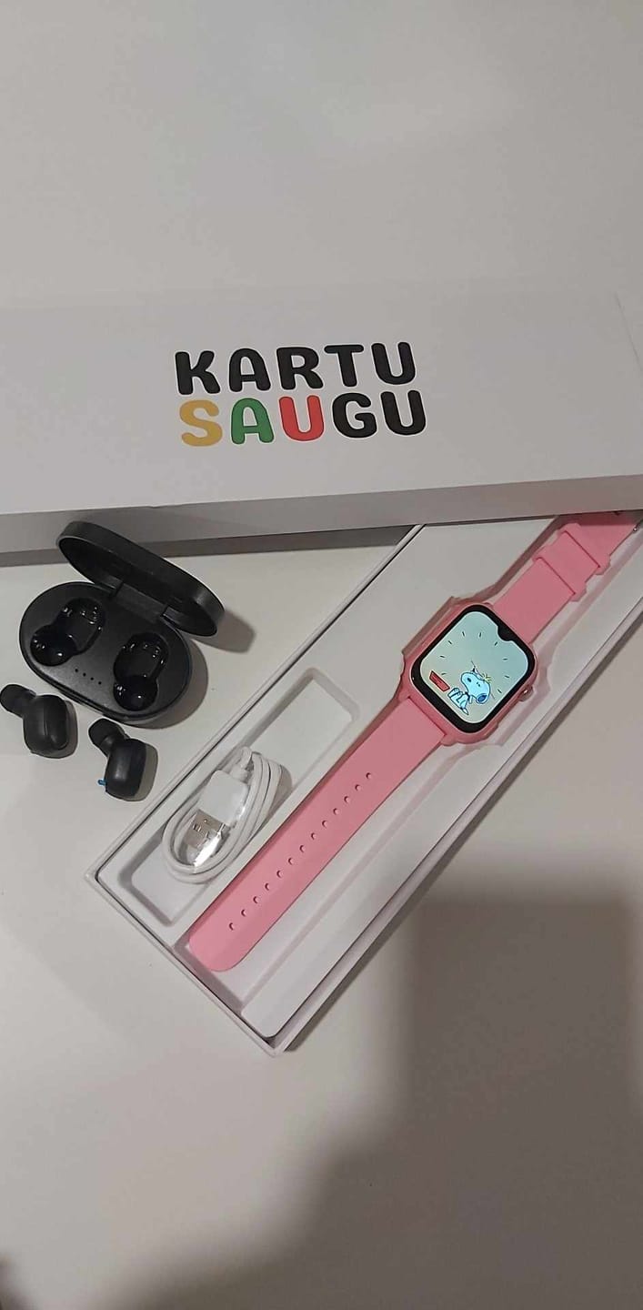 Customer photo review of KartuSaugu™ Pro Išmanusis Laikrodis Vaikams su Vietos Sekimu, Kamera, Skambučiais, Programėlėmis ir Daugiau