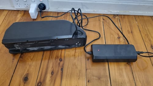 Customer photo review of 52V 4A ST3 Fast eBike Battery Smart Charger CPST52-4A