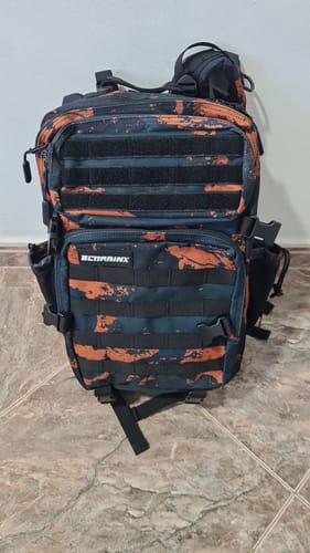 Customer photo review of Mochila Táctica V1 All In 45L Marte
