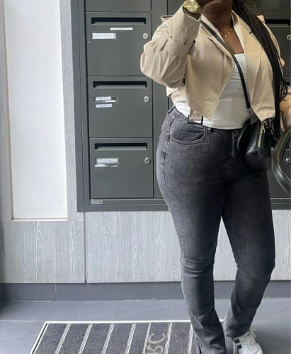 Customer photo review of Blair Cropped Trenchcoat