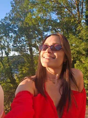 Customer photo review of Kendall Sunglasses