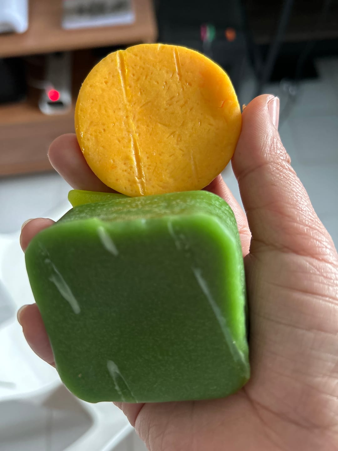 Customer photo review of Taming and Moisturizing - Popeye's Olive Conditioner Bar
