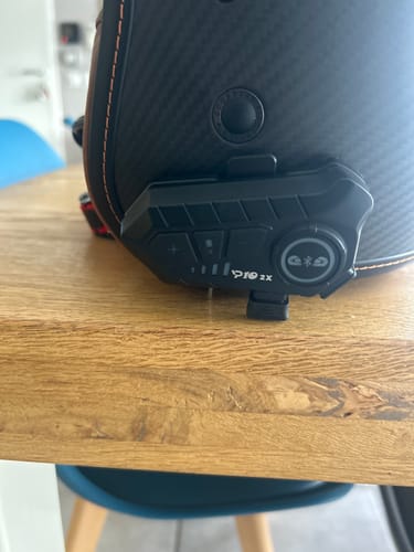 Customer photo review of Motarcom - L'intercom moto haut de gamme et abordable