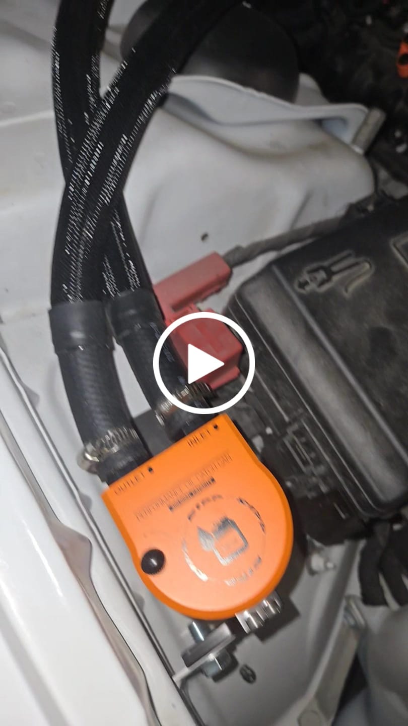 Customer video review of NON SUPERCHARGED Charger/Challenger/300 Catch Can Kit