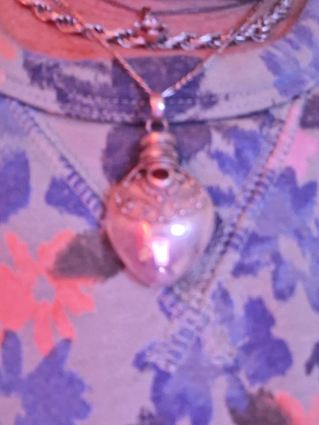 Customer photo review of Garnet Silver Heart Memorial Necklace with Red Tiger Eye Pendant