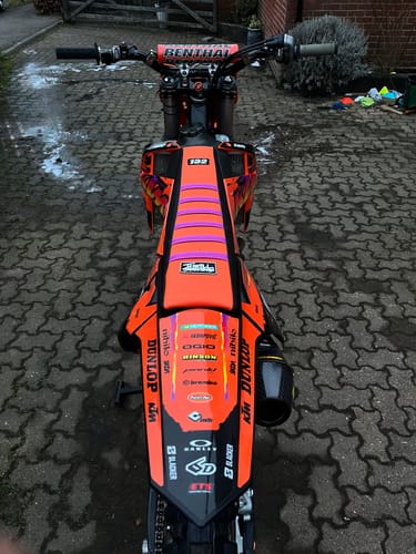 Customer photo review of Custom Seat Cover: 2016 KTM 250 SX-F