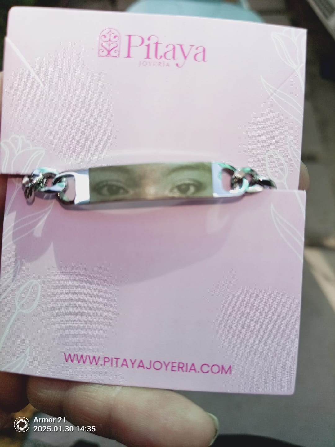 Customer photo review of Pulsera Eslabones Personalizada