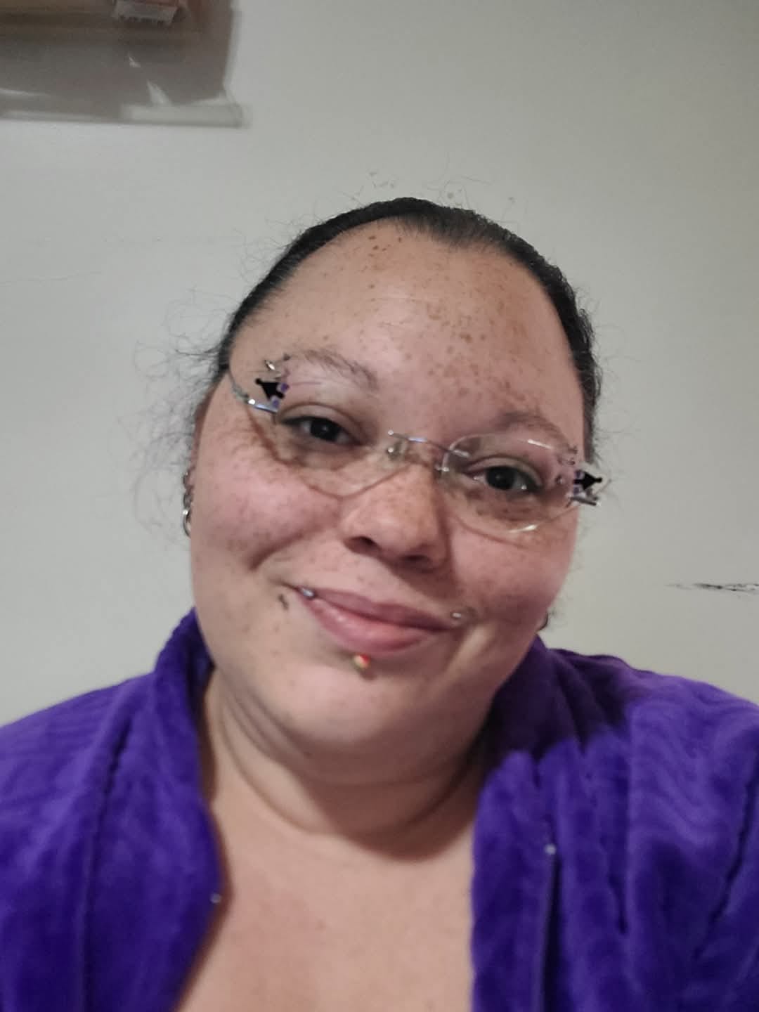 Customer photo review of Romi Eyeglasses