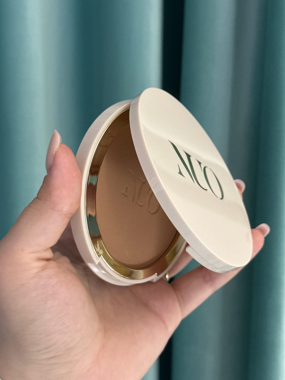Customer photo review of Bronzer pudra cu textura ultrafina