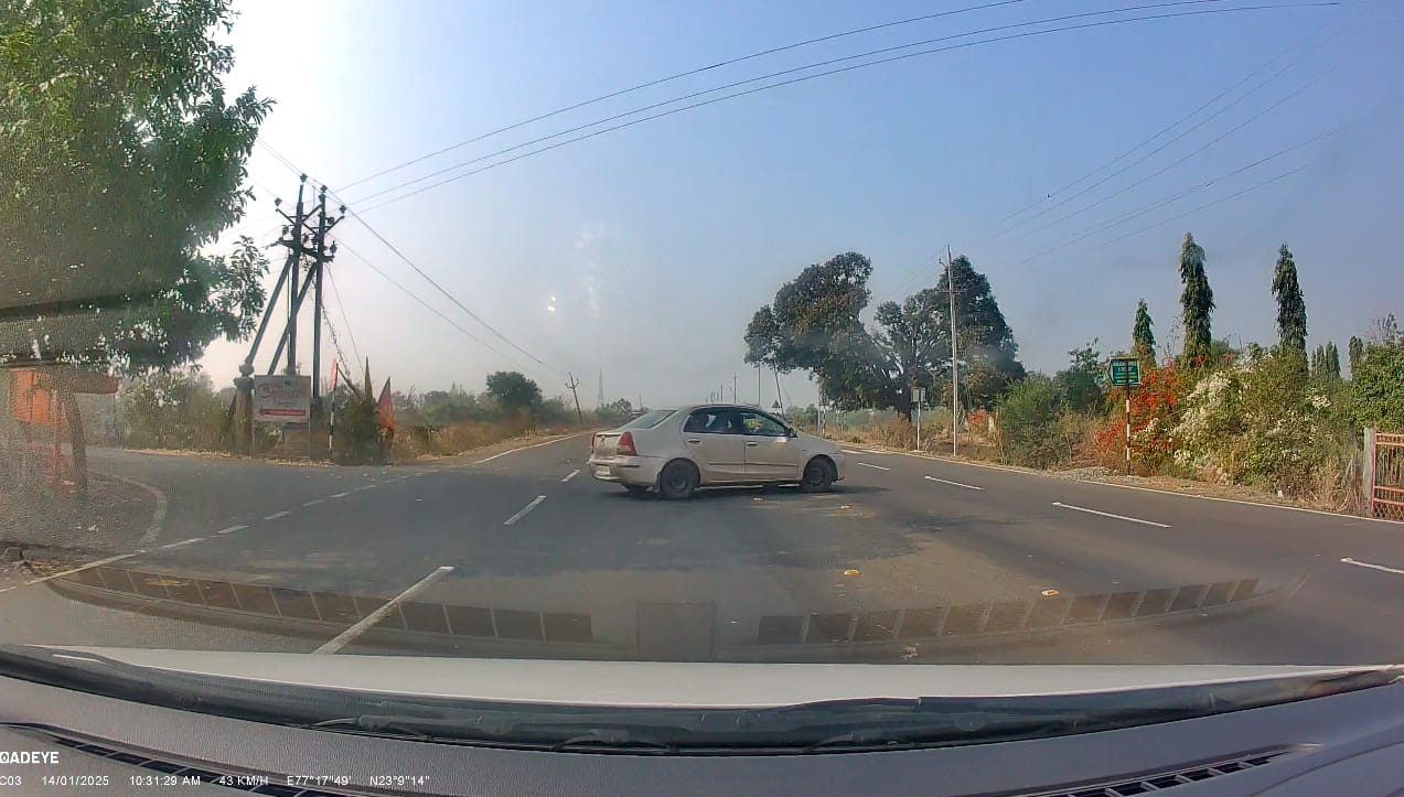 Customer photo review of RoadEye DC03 4K Dash Cam