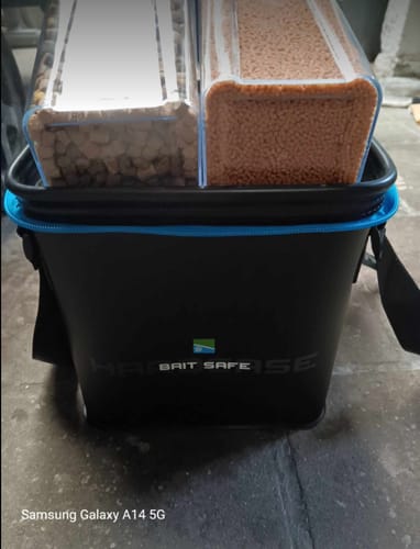 Customer photo review of HARDCASE BAIT SAFE🔝